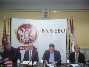 Министар Триван: "Ви ћете се овде погушити!"